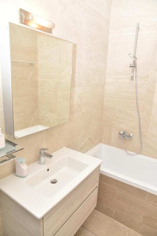 באניה לוקה Jackey Apartment מראה חיצוני תמונה