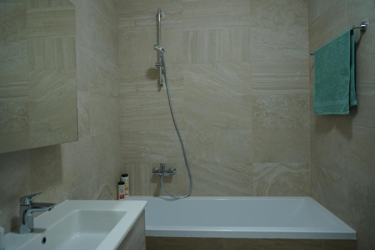 באניה לוקה Jackey Apartment מראה חיצוני תמונה