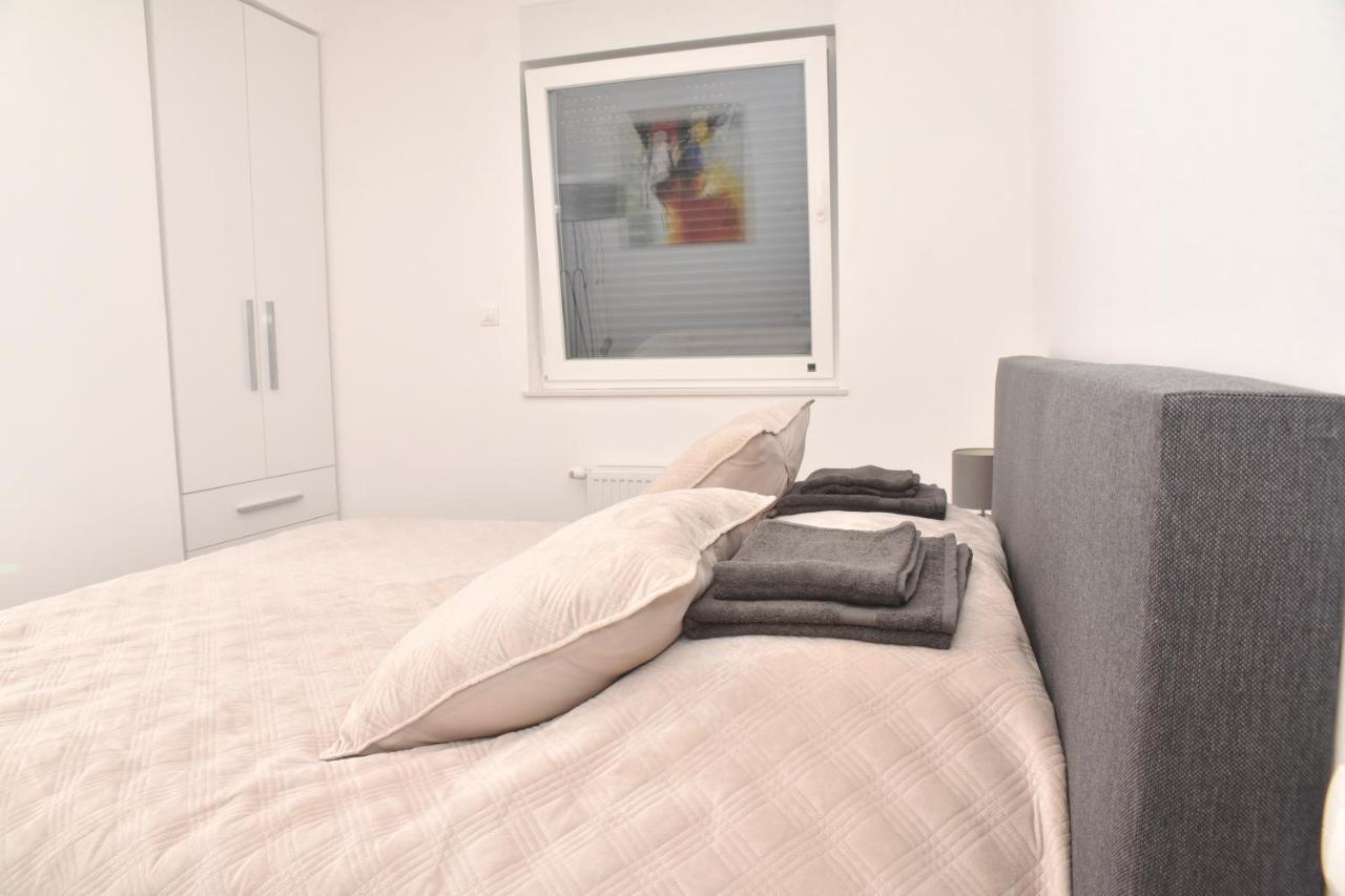 באניה לוקה Jackey Apartment מראה חיצוני תמונה